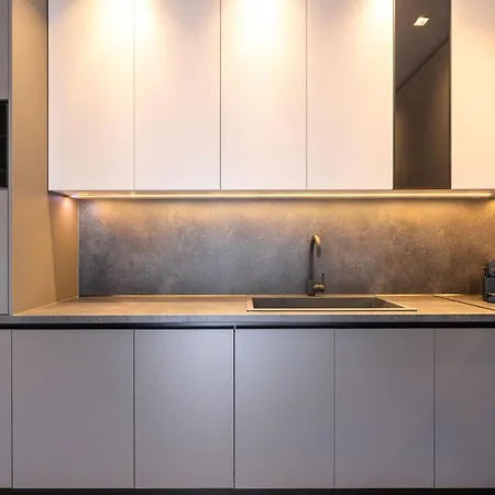 The Five Star Apartment-tsimiski Street Lejlighed