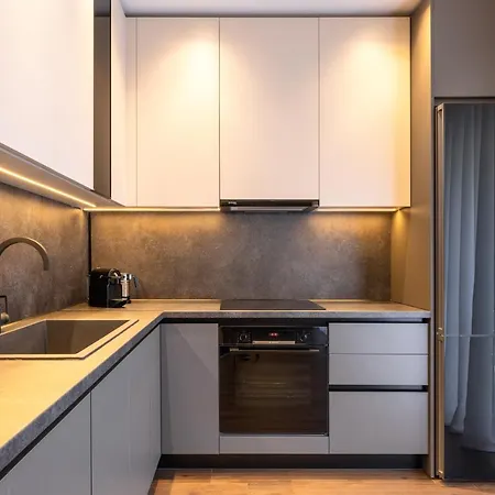 The Five Star Apartment-tsimiski Street * Thessaloníki