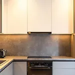 The Five Star Apartment-tsimiski Street