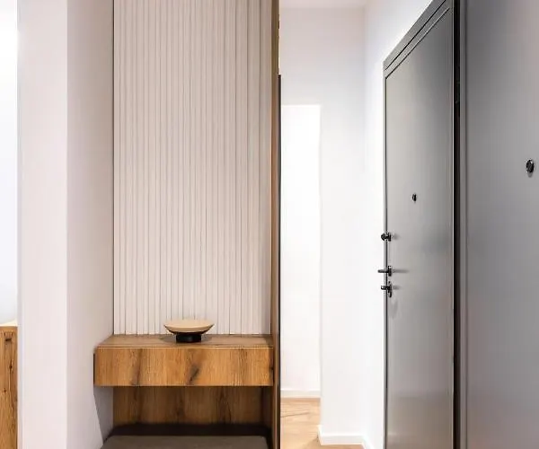 The Five Star Apartment-tsimiski Street Salonicco
