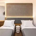 The Five Star Apartment-tsimiski Street Daire