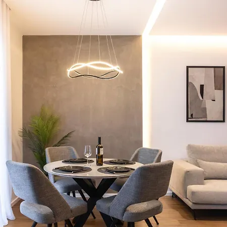 The Five Star Apartment-tsimiski Street